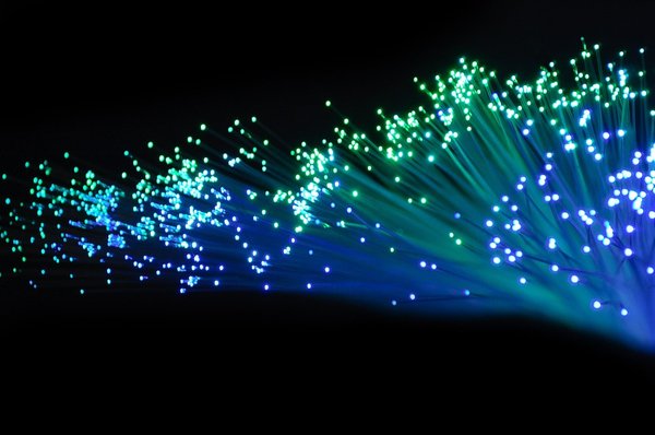 Où placer votre boîtier fibre optique pour une connexion optimale ?
